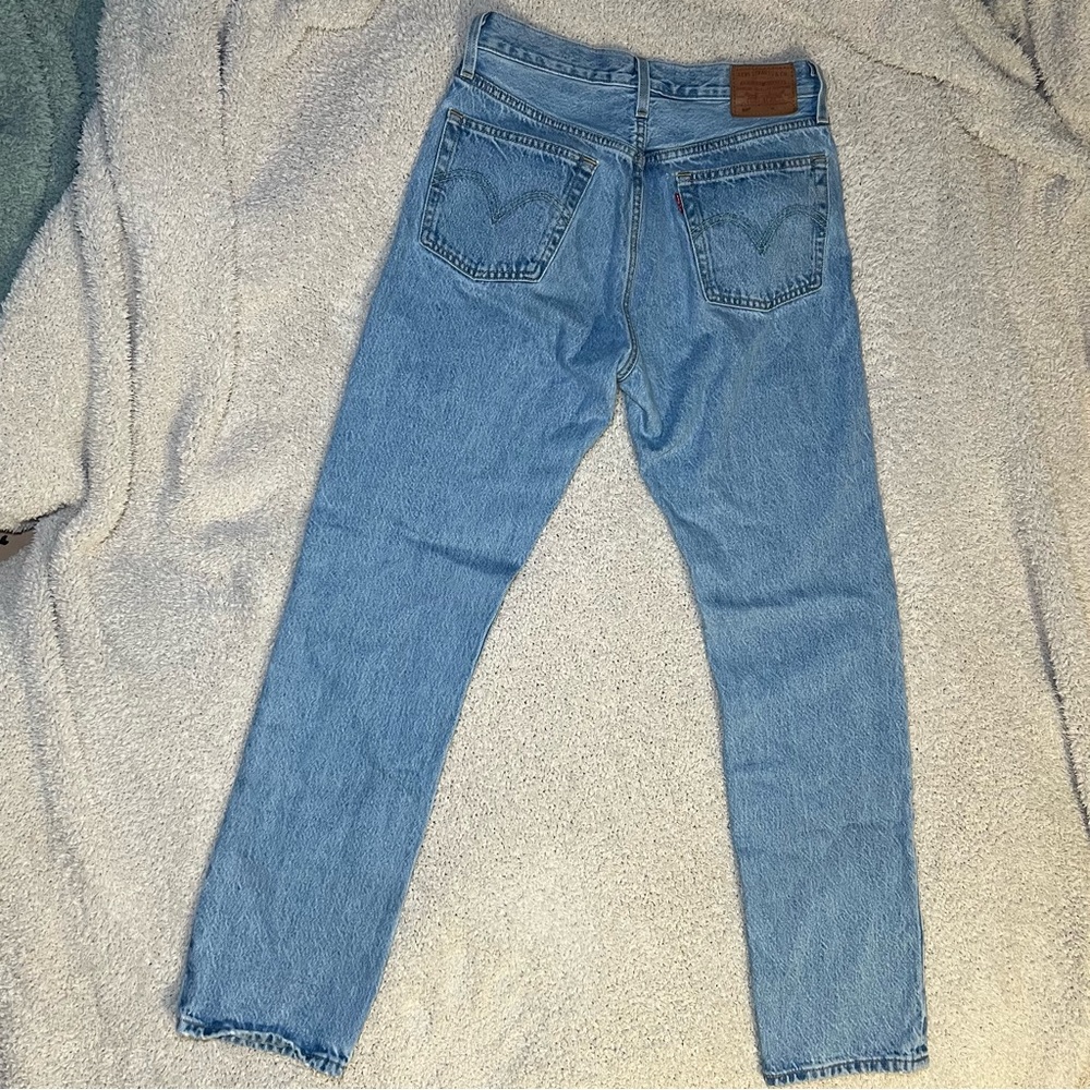 Levi's Light Blue Straight Leg Jeans - Picture 11 of 11
